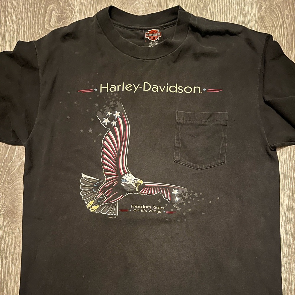 Harley-Davidson Black Tee with Eagle Design